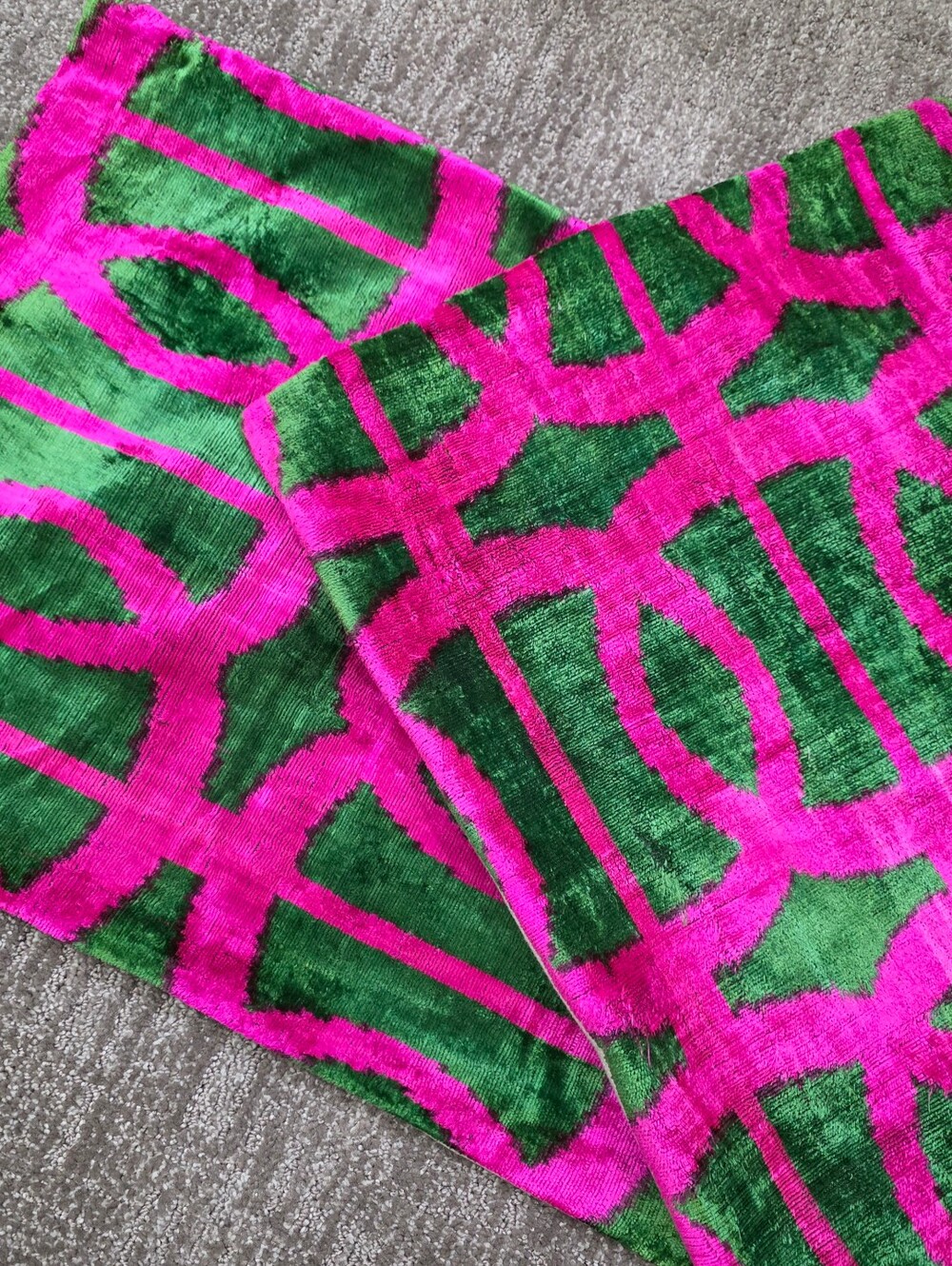 2 MD Home Emerald Green Hot Pink Geometric Velvet Ikat Pillow Covers Silk Blend